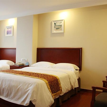 Greentree Inn Jiangsu Wuxi Hubin Business Street Business Hotel Exterior photo