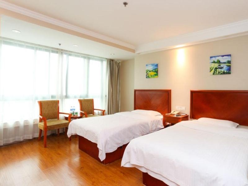 Greentree Inn Jiangsu Wuxi Hubin Business Street Business Hotel Exterior photo
