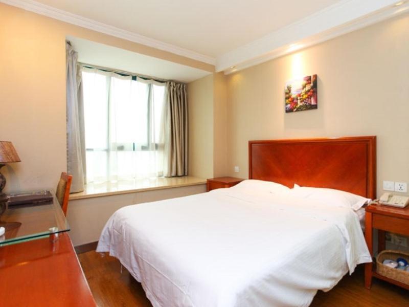 Greentree Inn Jiangsu Wuxi Hubin Business Street Business Hotel Exterior photo
