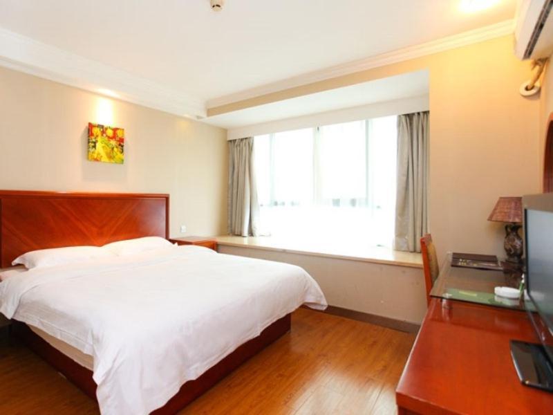 Greentree Inn Jiangsu Wuxi Hubin Business Street Business Hotel Exterior photo