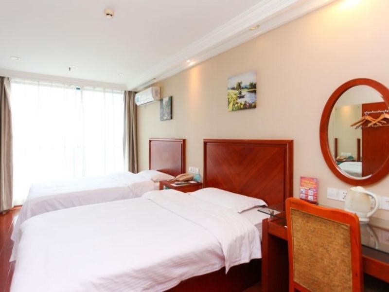 Greentree Inn Jiangsu Wuxi Hubin Business Street Business Hotel Exterior photo