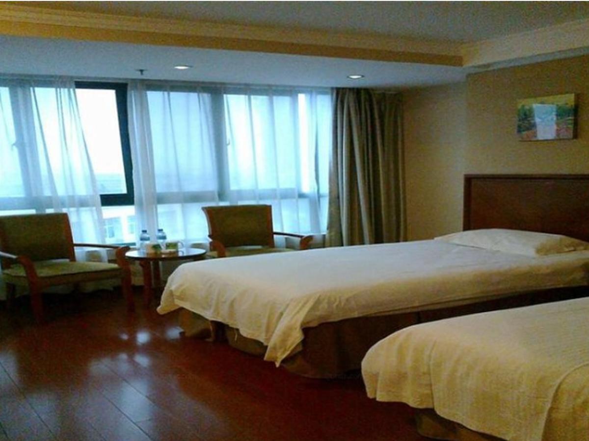 Greentree Inn Jiangsu Wuxi Hubin Business Street Business Hotel Exterior photo
