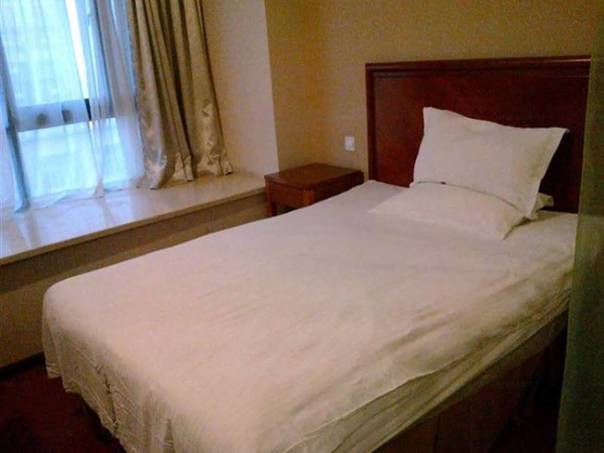 Greentree Inn Jiangsu Wuxi Hubin Business Street Business Hotel Exterior photo