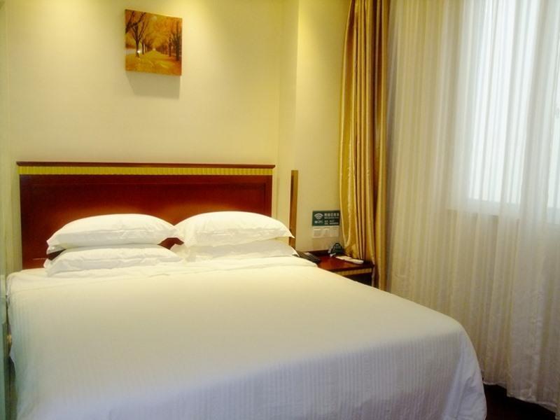 Greentree Inn Jiangsu Wuxi Hubin Business Street Business Hotel Exterior photo