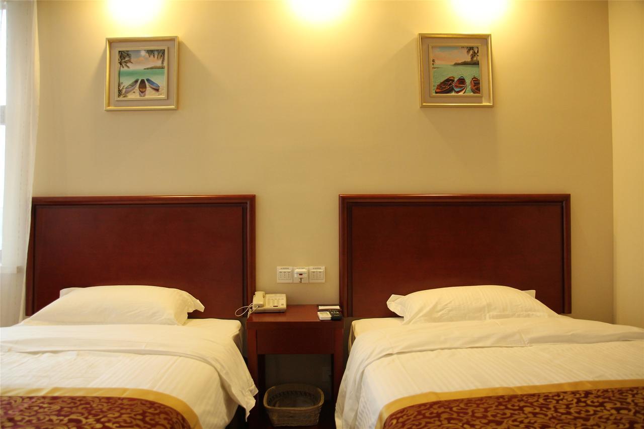 Greentree Inn Jiangsu Wuxi Hubin Business Street Business Hotel Exterior photo
