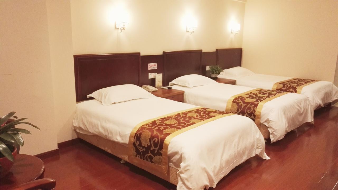 Greentree Inn Jiangsu Wuxi Hubin Business Street Business Hotel Exterior photo
