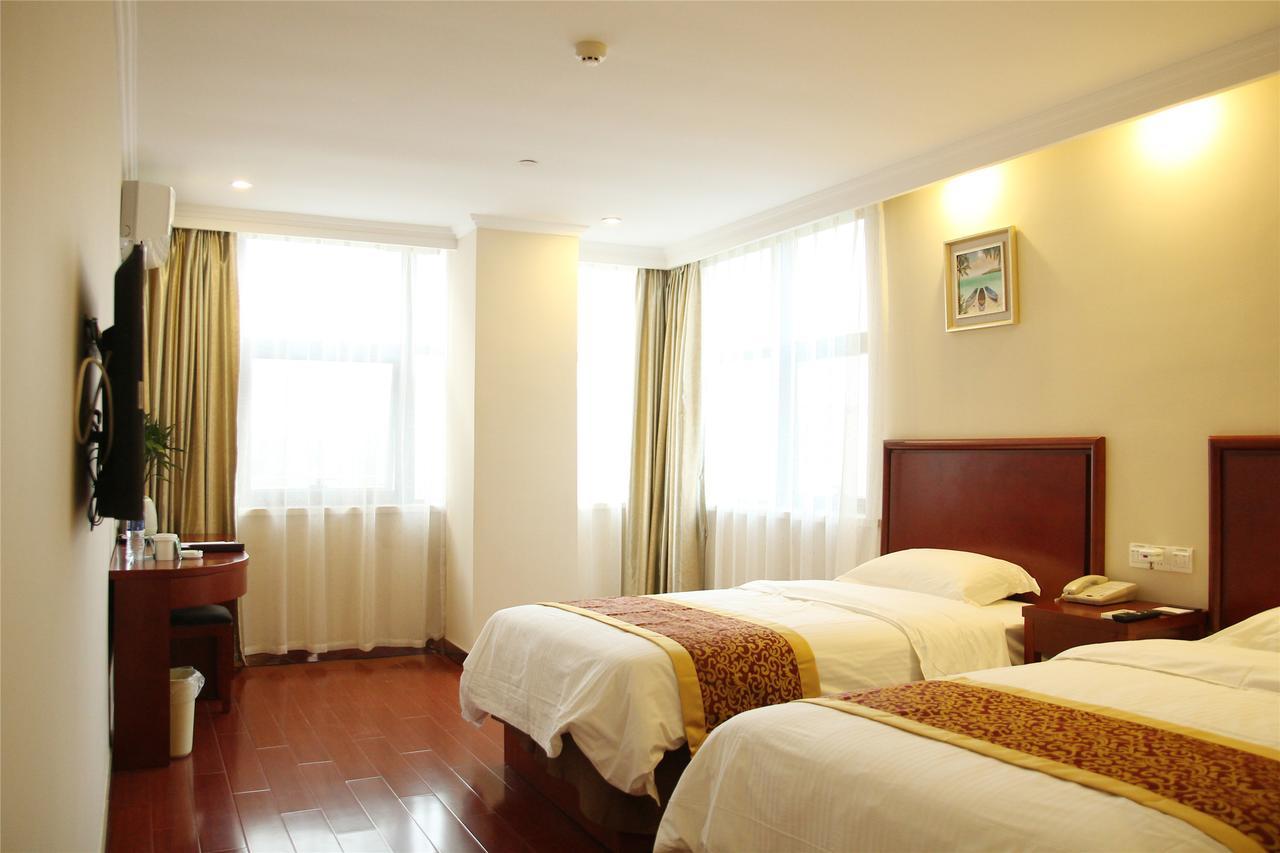 Greentree Inn Jiangsu Wuxi Hubin Business Street Business Hotel Exterior photo