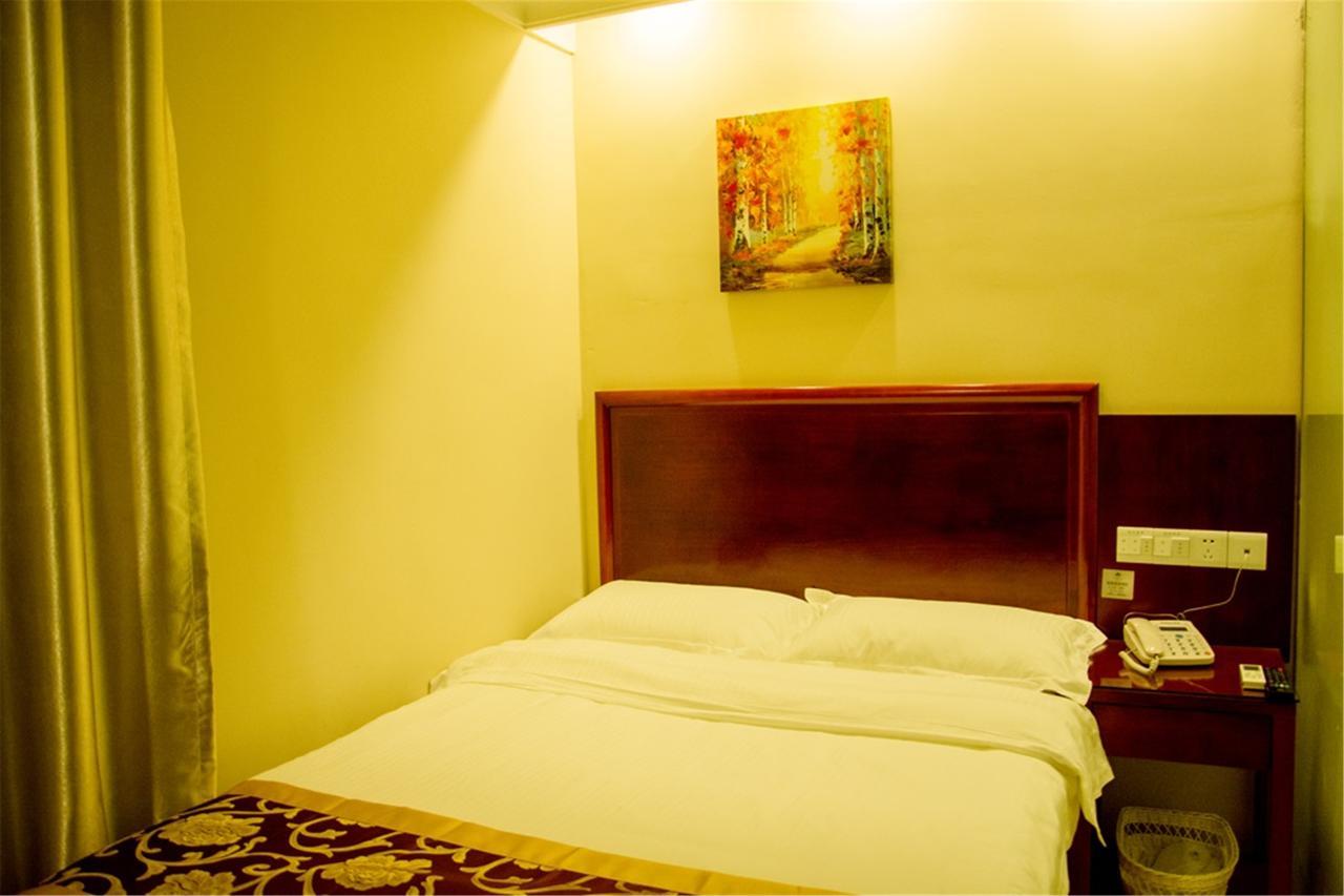 Greentree Inn Jiangsu Wuxi Hubin Business Street Business Hotel Exterior photo