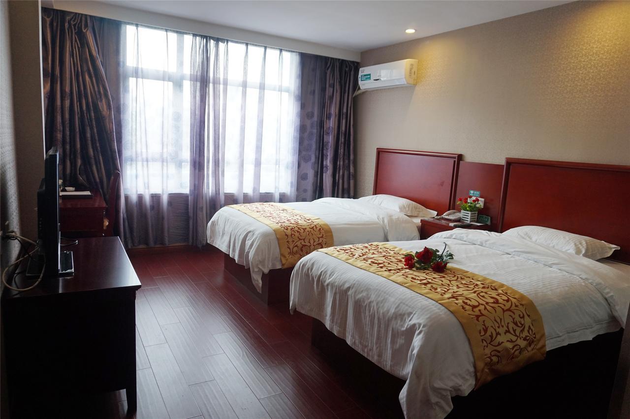 Greentree Inn Jiangsu Wuxi Hubin Business Street Business Hotel Exterior photo